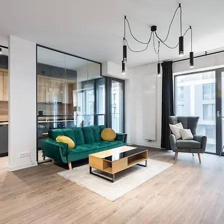 Greenwich I Double Studio With Private Parking Апартаменти Бухарест